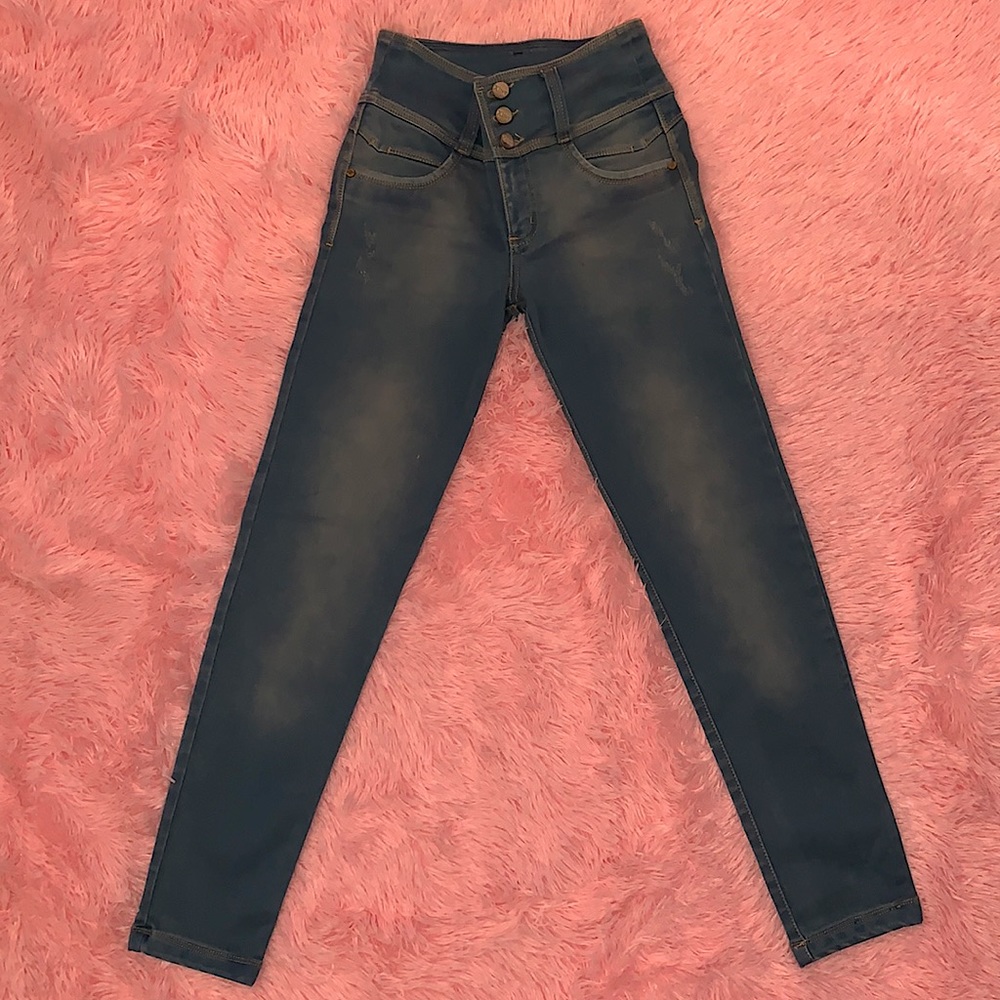 Colombian Jeans - Booty Lifting Jeans - Xlive